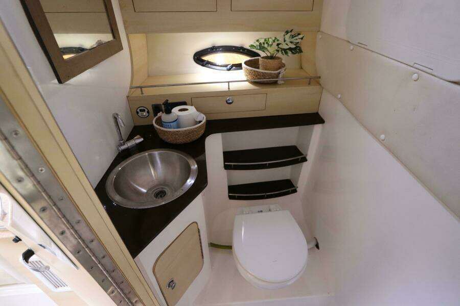 2014 Intermarine 380 Sport