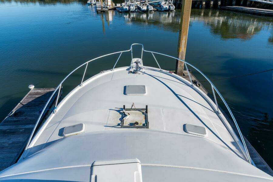 2004 Luhrs 36 Convertible