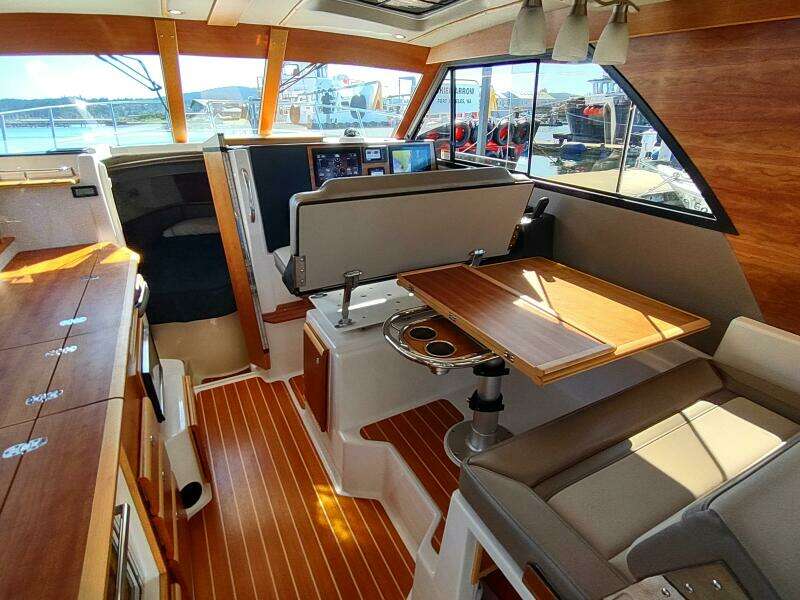 2020 Cutwater C-32 Coupe