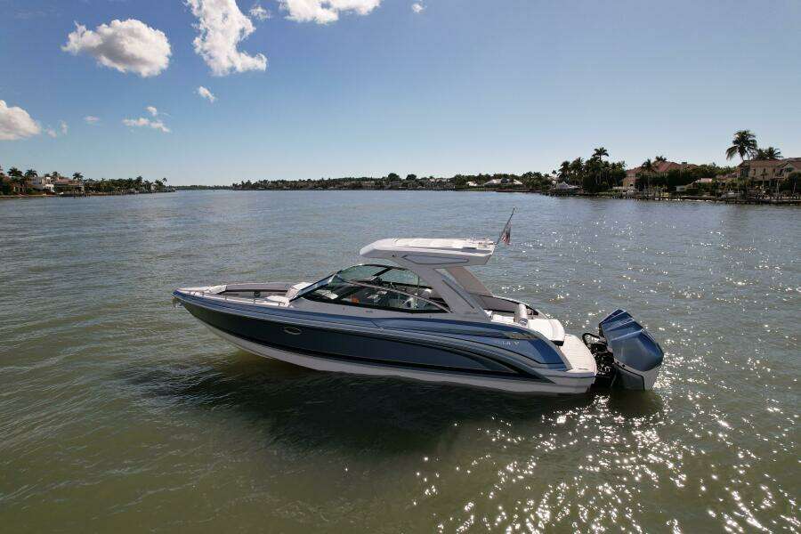 2023 Formula 330 CBR