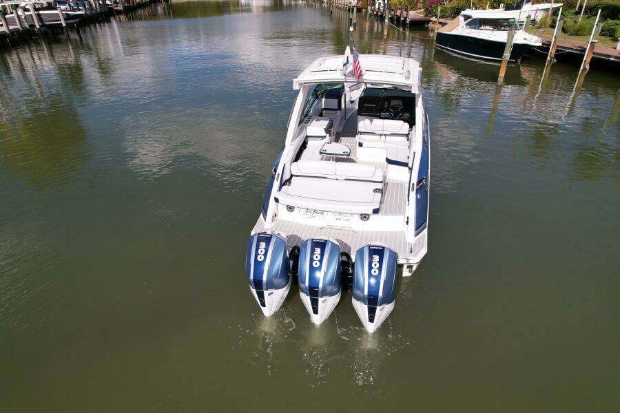 2023 Formula 330 CBR