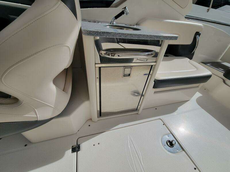 2017 Chaparral 307 SSX