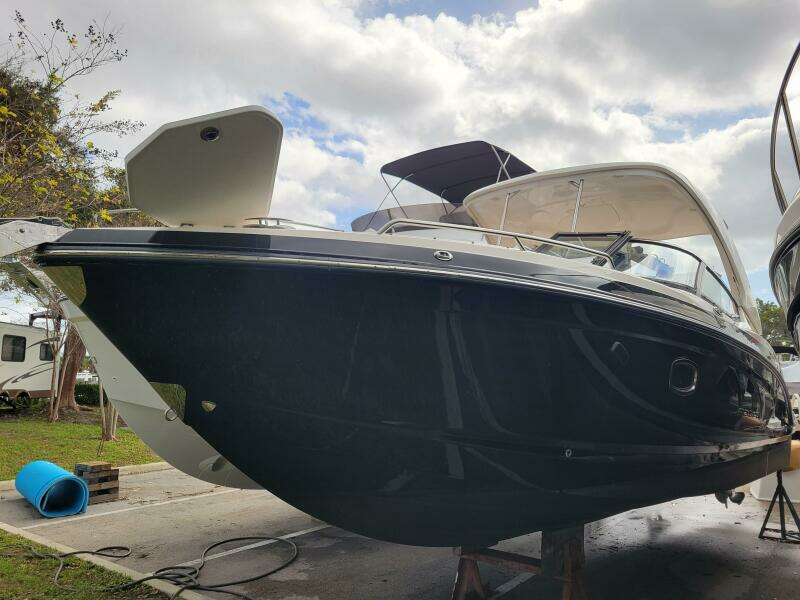 2017 Chaparral 307 SSX