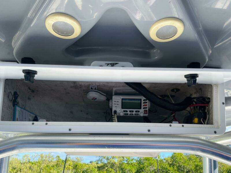 2017 Tidewater 220LXF