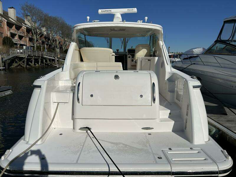 2008 Tiara Yachts 3900 Sovran