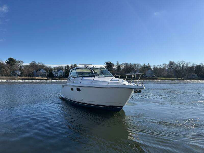 2008 Tiara Yachts 3900 Sovran