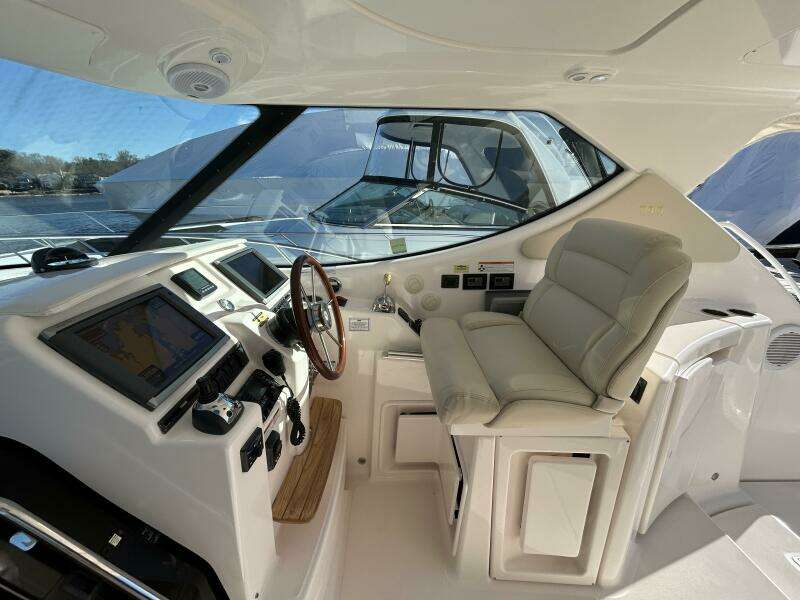 2008 Tiara Yachts 3900 Sovran