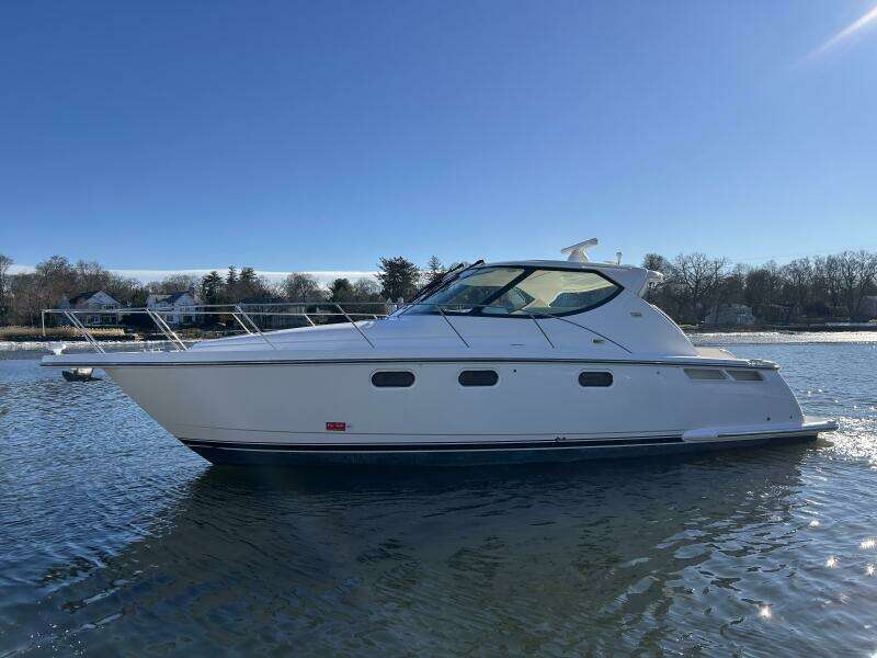 2008 Tiara Yachts 3900 Sovran