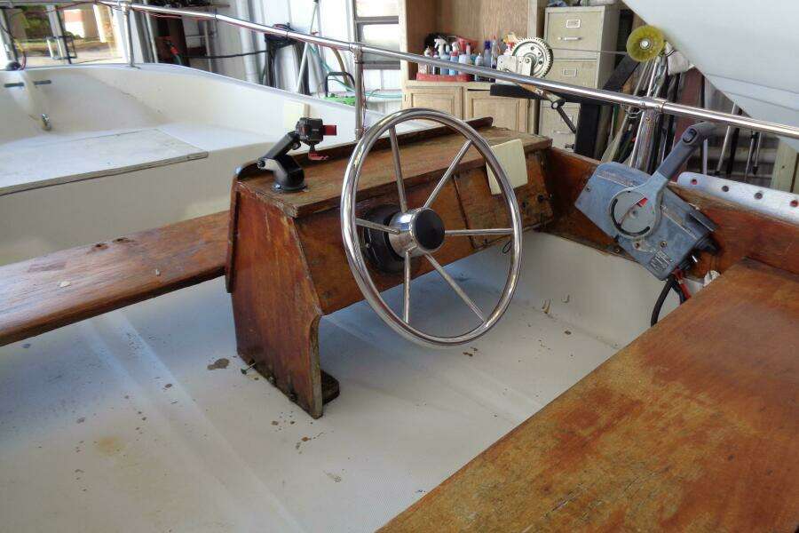 1987 Boston Whaler 13 Sport