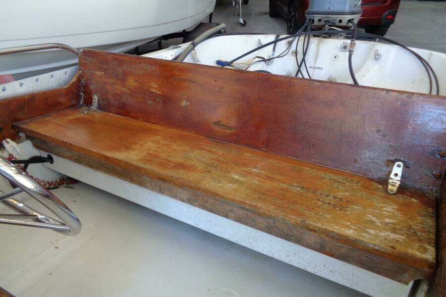 1987 Boston Whaler 13 Sport