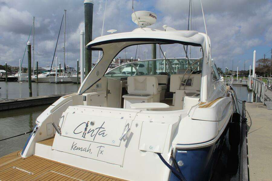 2007 Cruisers Yachts 420 Express