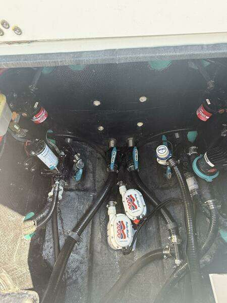 2025 Yellowfin 26 Hybrid