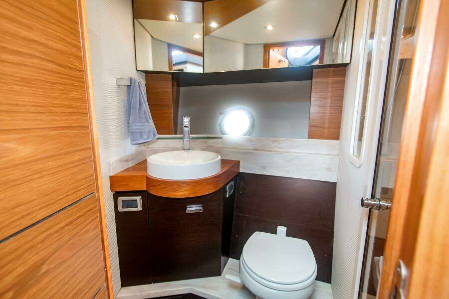 2017 Tiara 39 Coupe - POUR IT ON