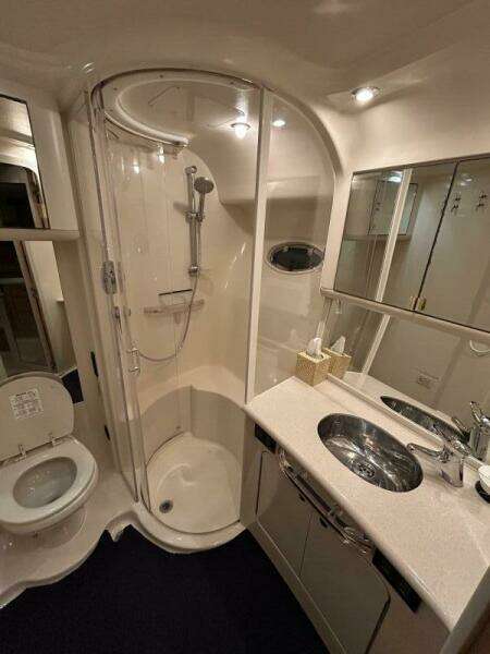 1999 Sea Ray 560 Sedan Bridge