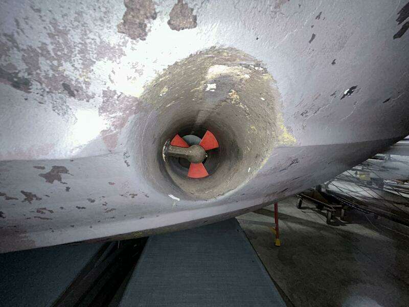 1999 Sea Ray 560 Sedan Bridge