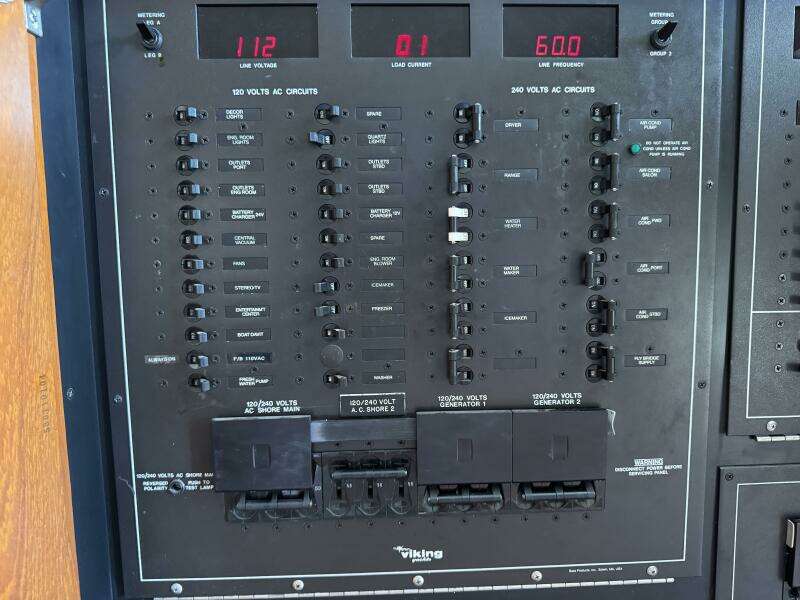 1995 Viking 58 Convertible