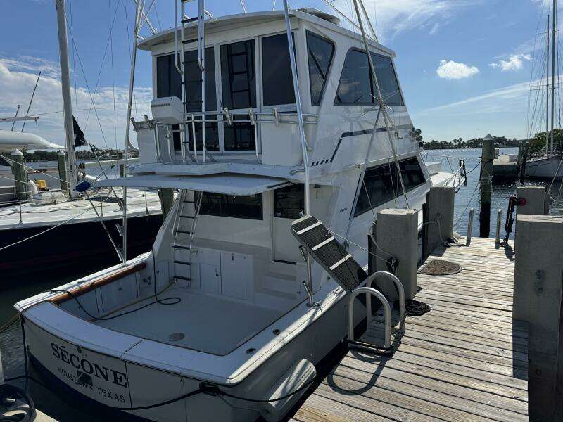 1995 Viking 58 Convertible