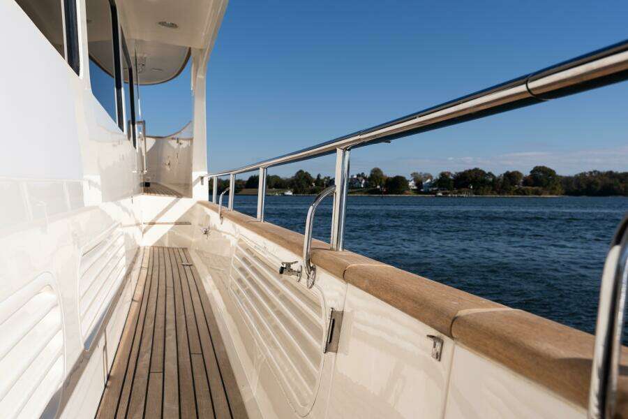 Marlow 72 GRIFFIN - Exterior