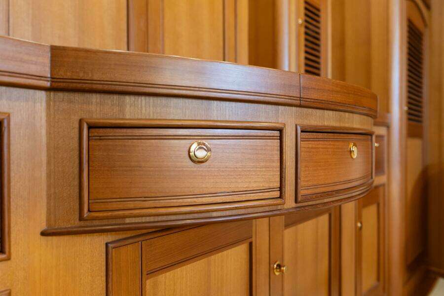 Marlow 72 GRIFFIN - Master Stateroom