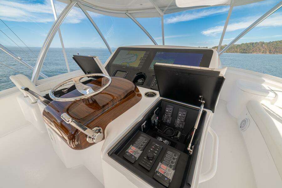 2025 Viking 58 Convertible GAME ON