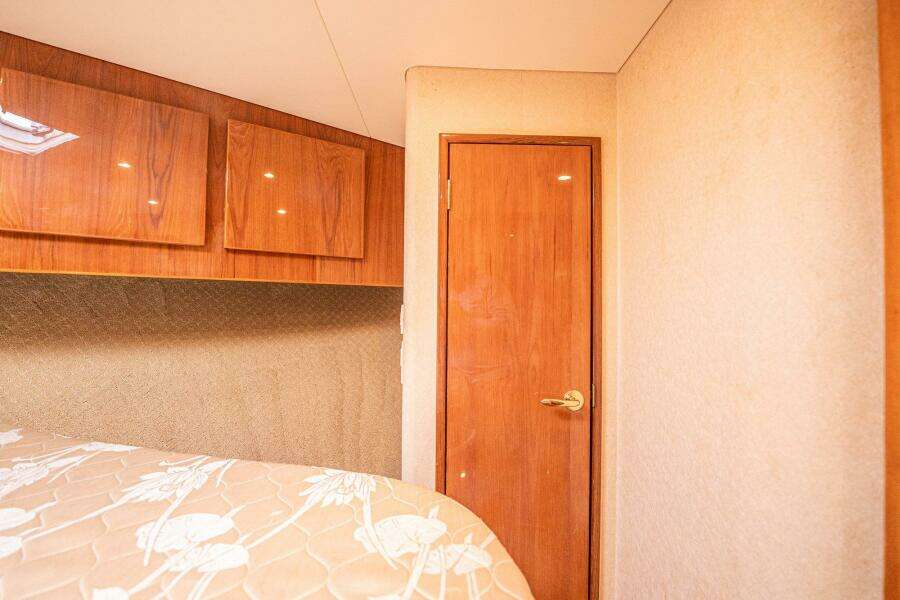 2007 Egg Harbor 43 Sport Fisherman