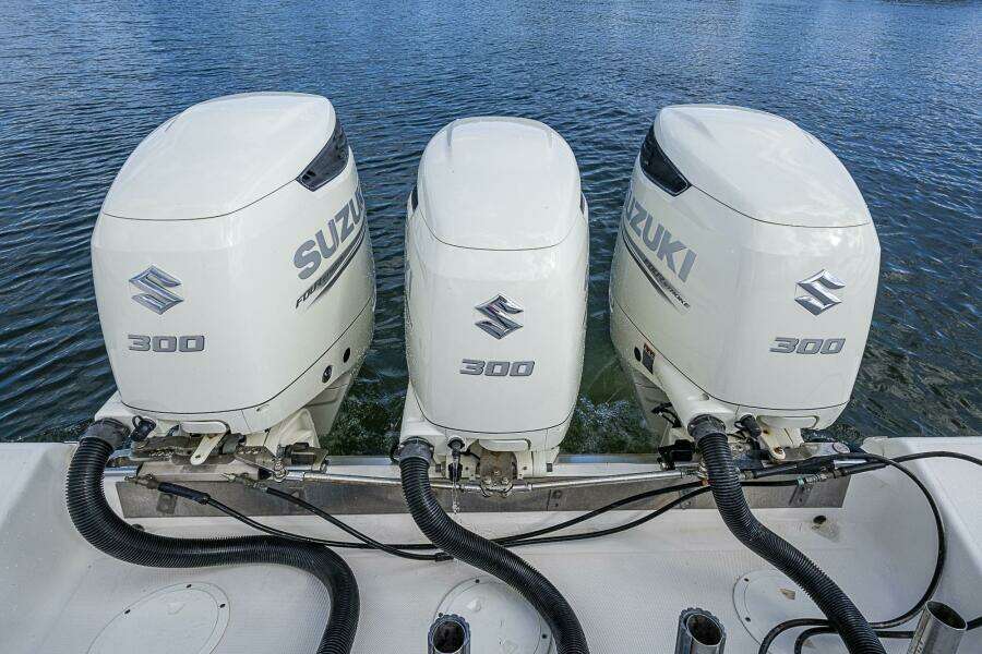 2013 Wellcraft 340 Coastal