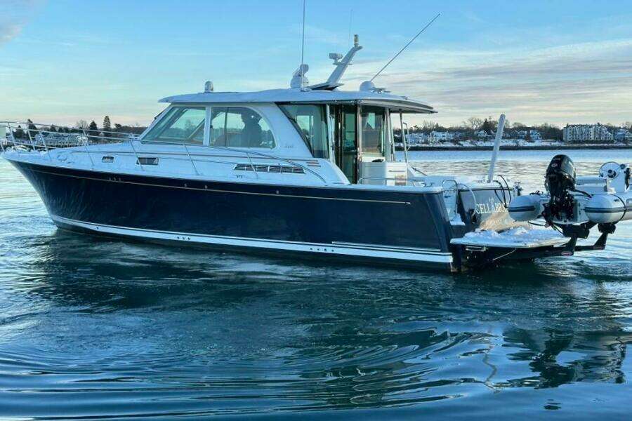 2020 Sabre 45 Salon Express