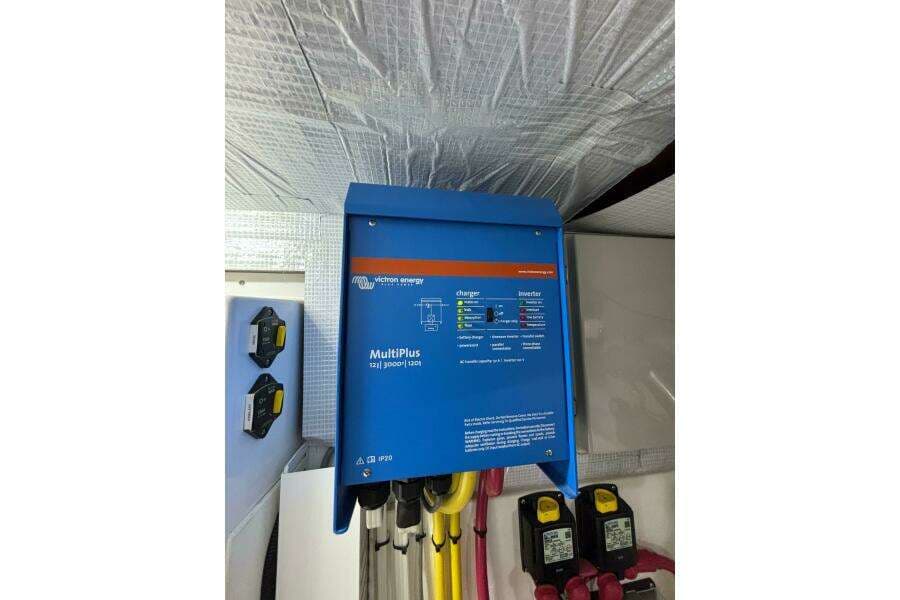 2020 Sabre 45 Salon Express