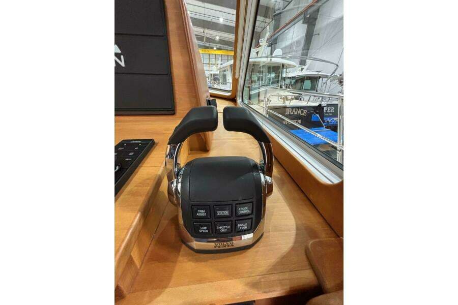 2020 Sabre 45 Salon Express