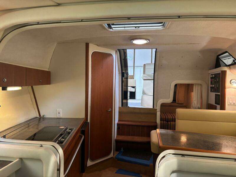 1988 Tiara Sport 310 SC