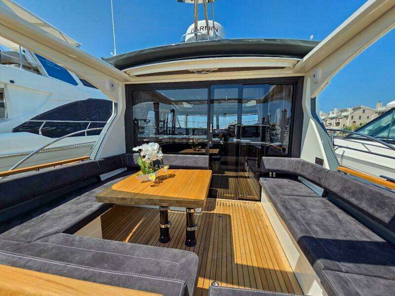 2026 Marex 440 Gourmet Cruiser