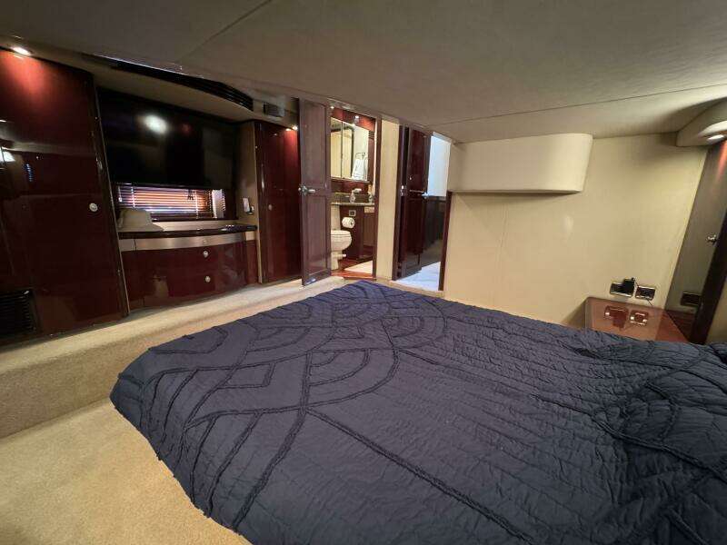 2007 Sea Ray 58 Sedan Bridge