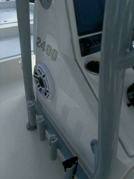 2022 Pathfinder 2400 TRS