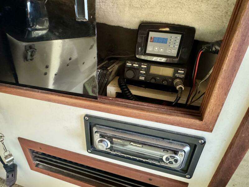 1979 Silverton 34 Convertible