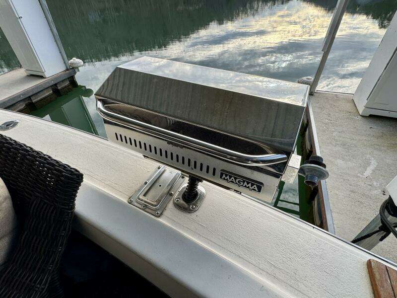 1979 Silverton 34 Convertible