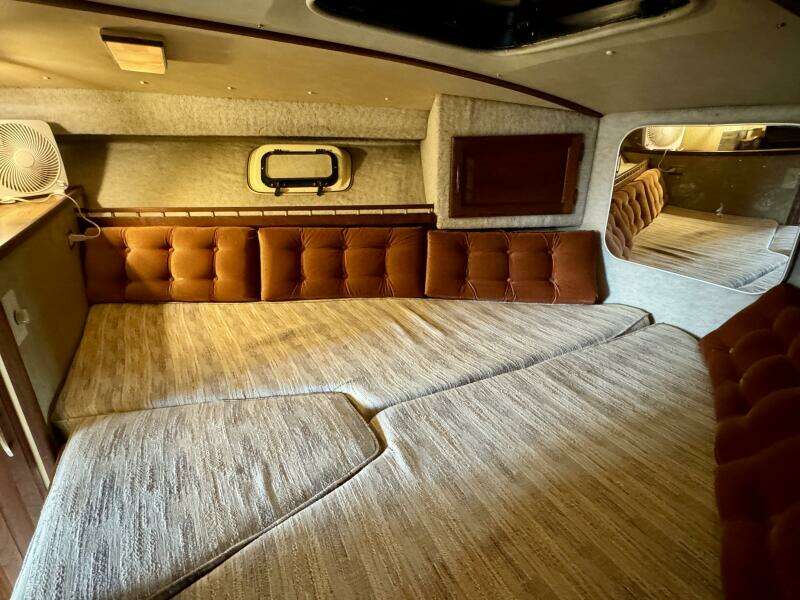 1979 Silverton 34 Convertible