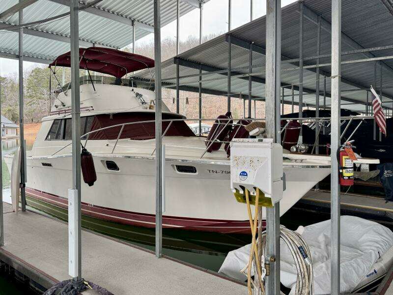 1979 Silverton 34 Convertible