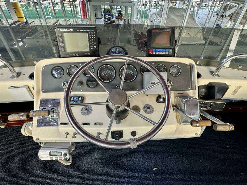 1979 Silverton 34 Convertible