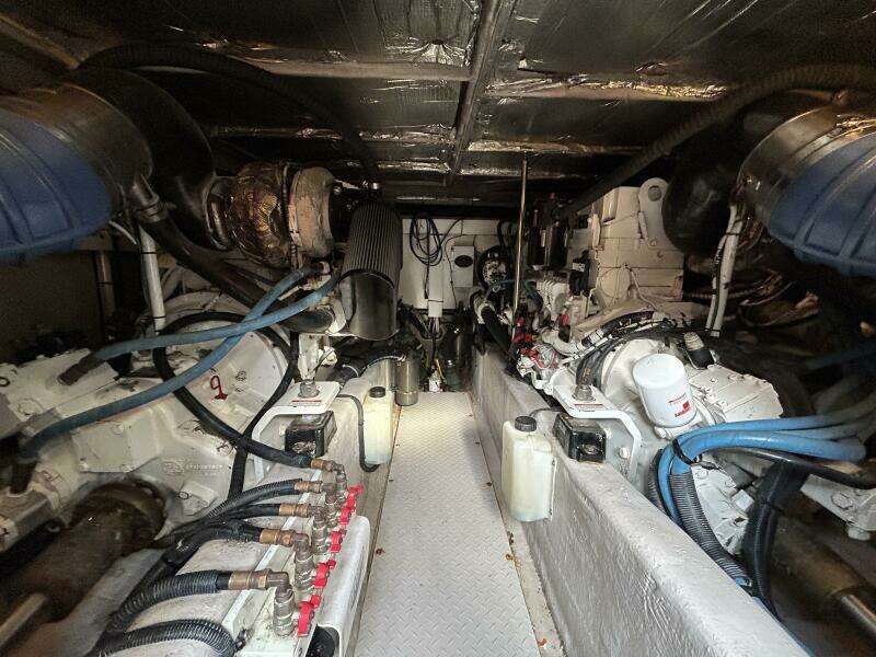 2008 Sea Ray 52 Sedan Bridge