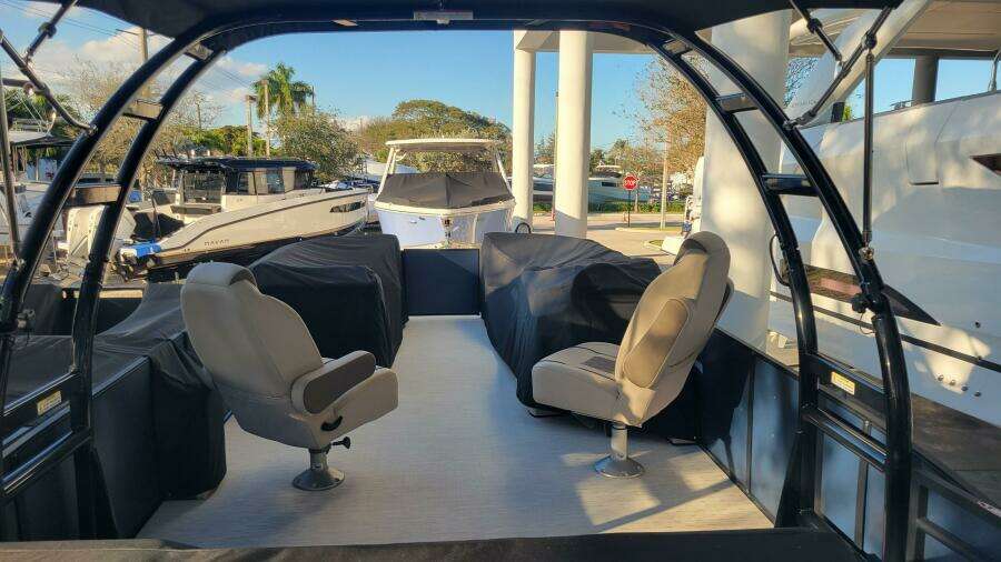 2023 Harris 250 Sunliner Sport