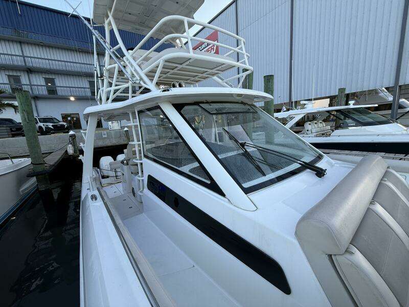 2020 Boston Whaler 420 Outrage