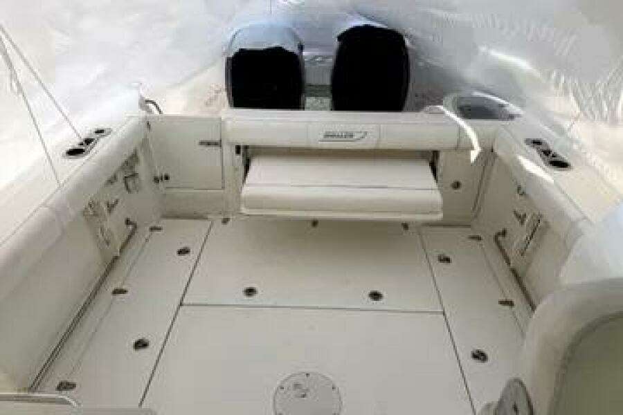 2014 Boston Whaler 285 Conquest