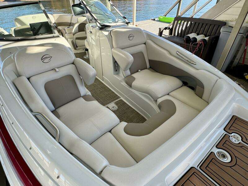 2016 Crownline Eclipse E4