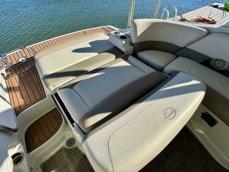 2016 Crownline Eclipse E4