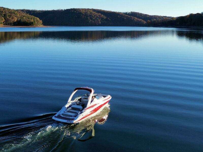 2016 Crownline Eclipse E4