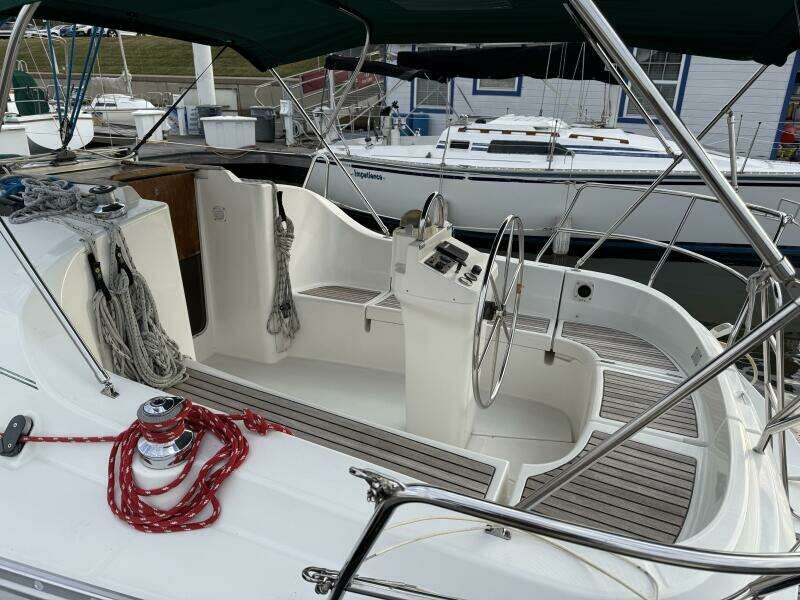 1998 Beneteau 
