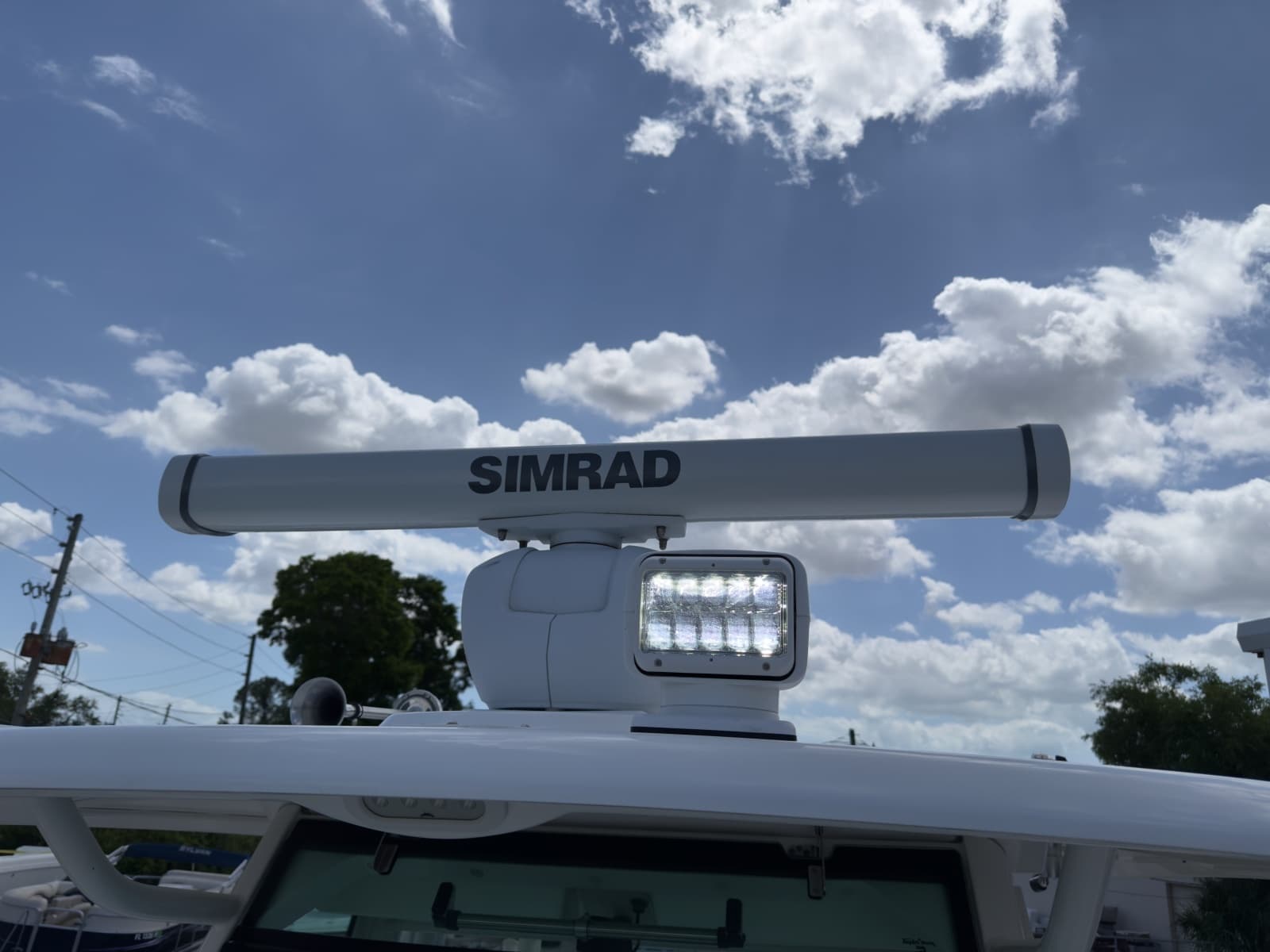 2016 Boston Whaler 350 Outrage