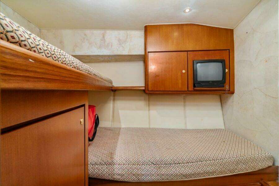 Ocean Yachts 56 TUNAR - Crew Quarters 