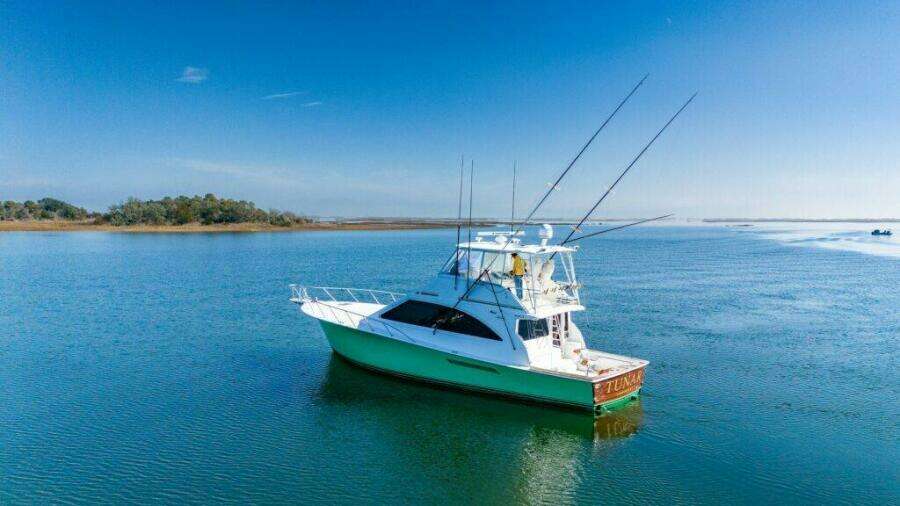 Ocean Yachts 56 TUNAR - Exterior