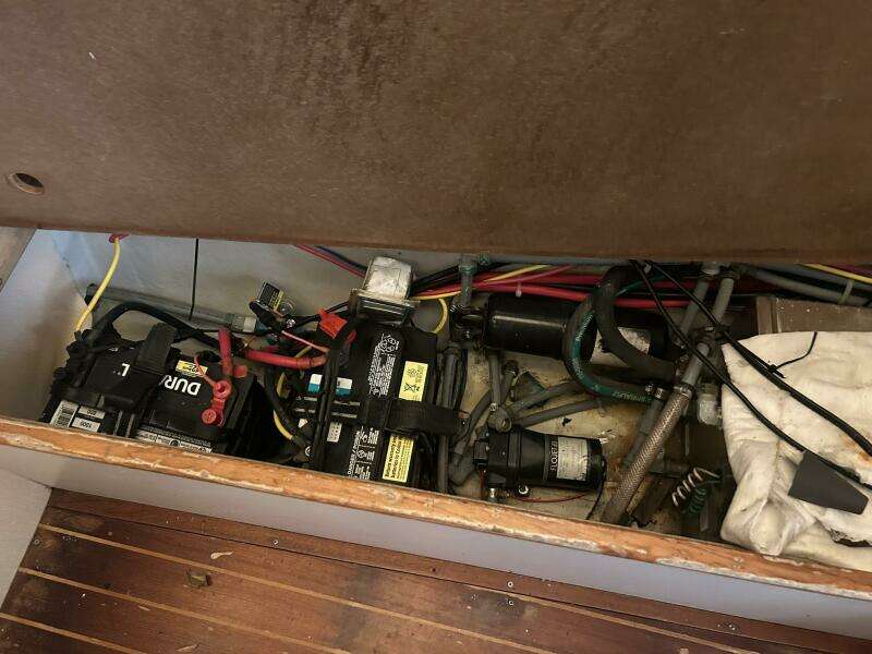 1991 Tillotson-Pearson Manta